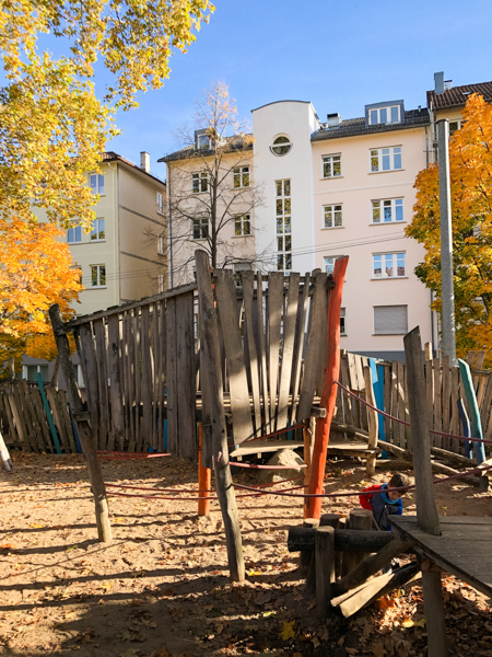 Spielplatz Lindenspürstraße Kletterturm