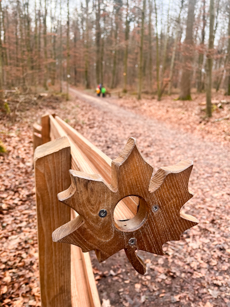 Walderlebnispfad und Kugelbahn Wendlingen