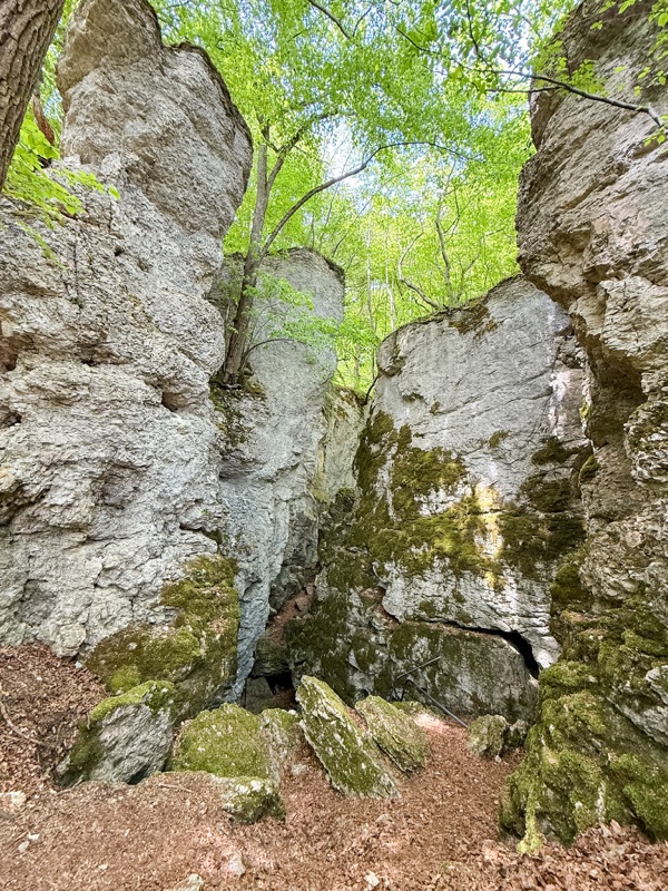 Höllenlöcher Dettingen